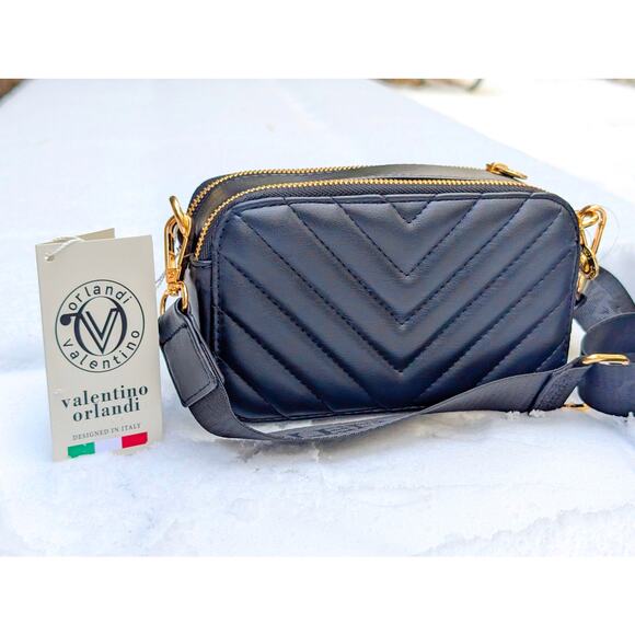 New Valentino Orlandi Quilted Leather Camera Bag | NWT | MSRP $260 - Picture 11 of 14